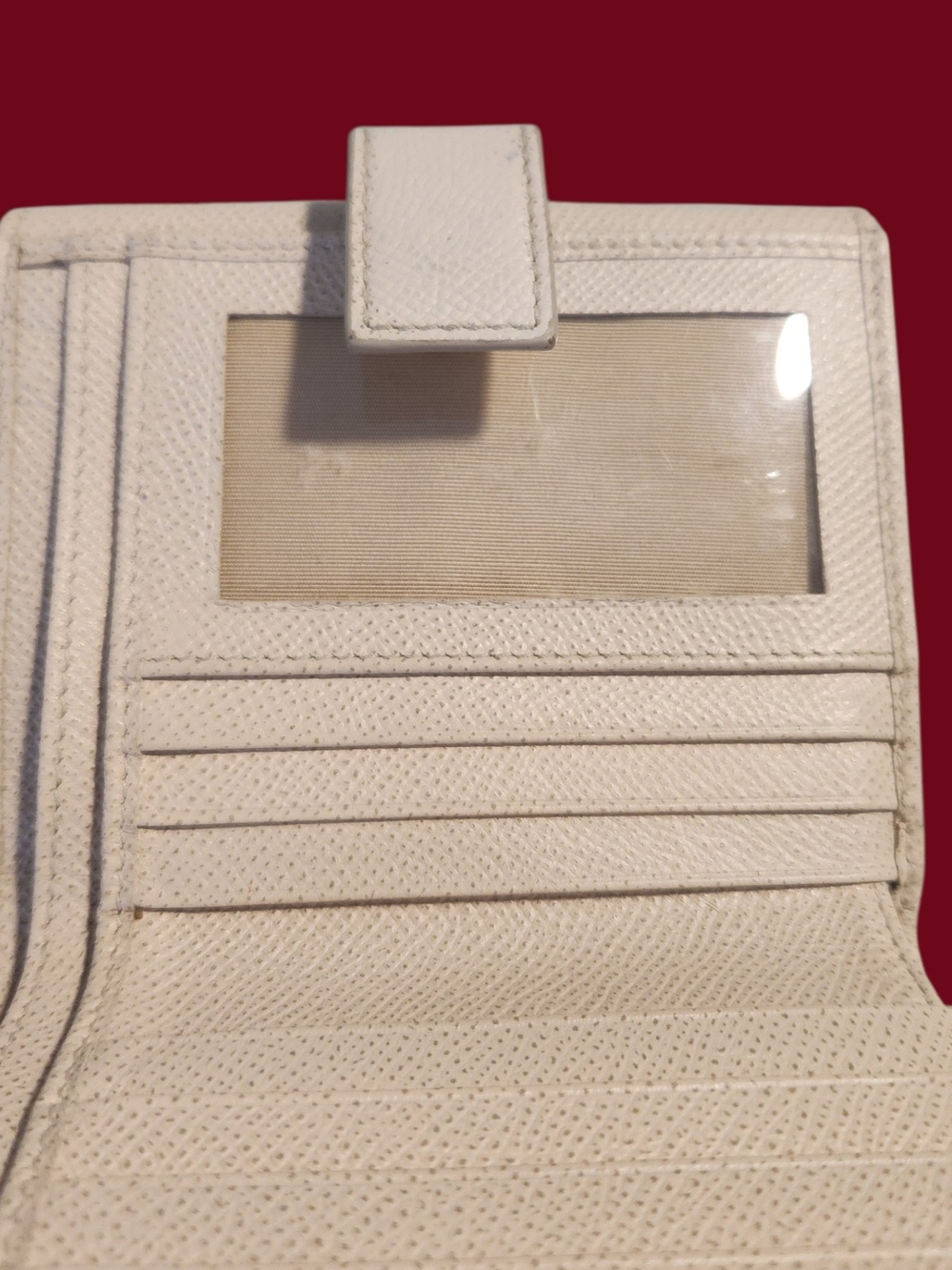 Salvatore Ferragamo Blush Pebbled Leather Bifold Wallet w/Ganani Snap Clip - Picture 4 of 10